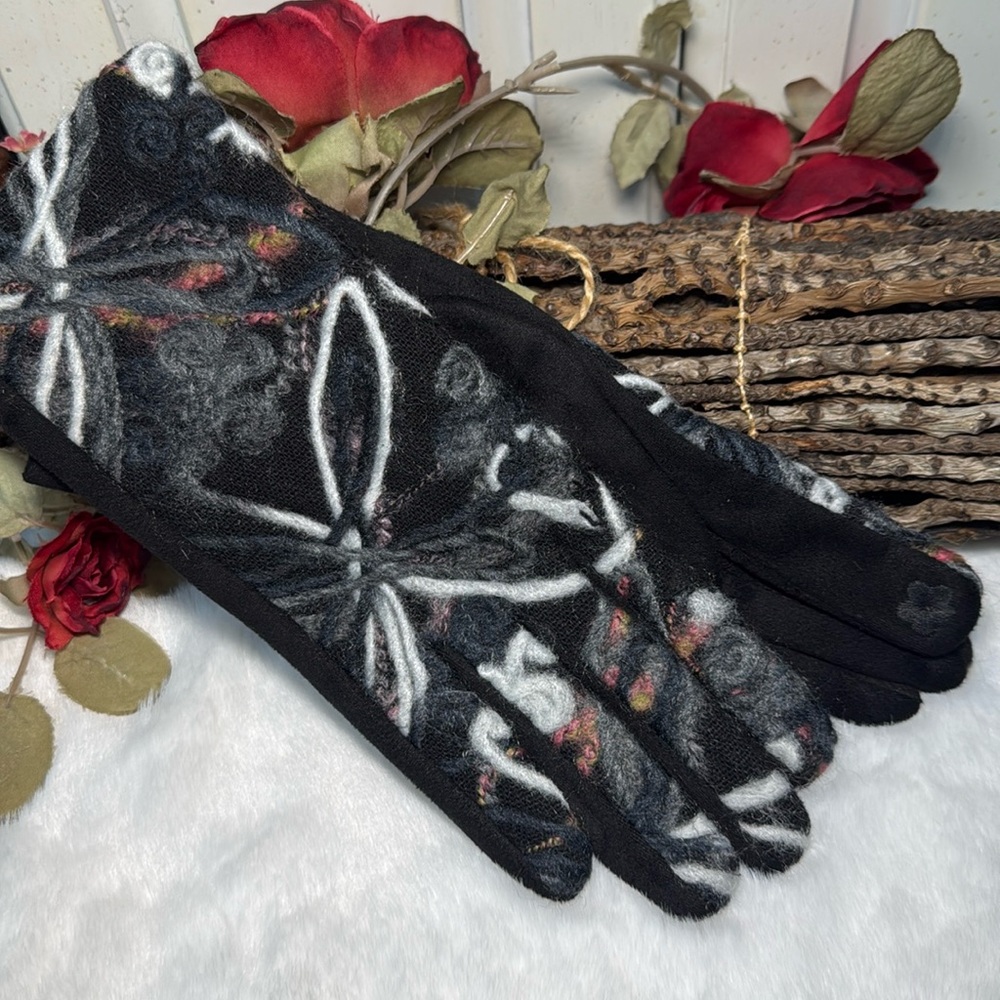 Women’s Microfiber Gloves Yarn Embroidered Touchscreen One Size Fits Most